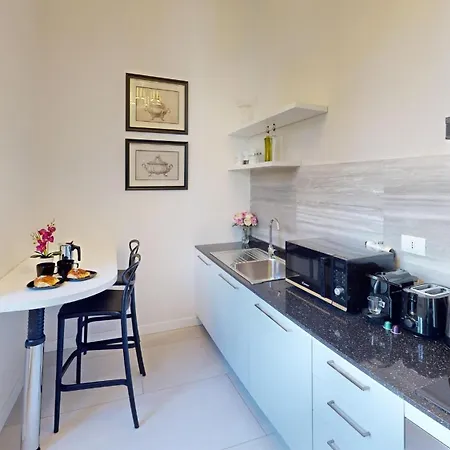 Central Rail By Sweet Homes Florença