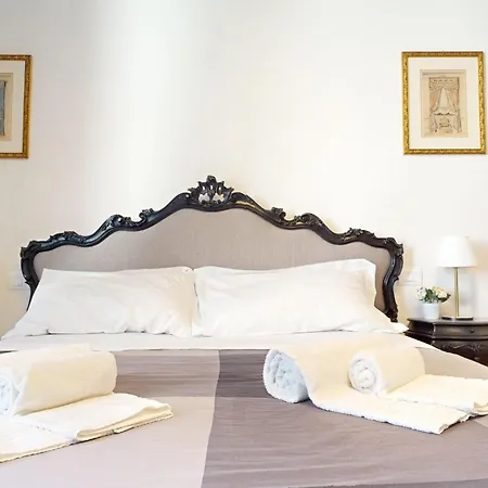Central Rail By Sweet Homes Apartment