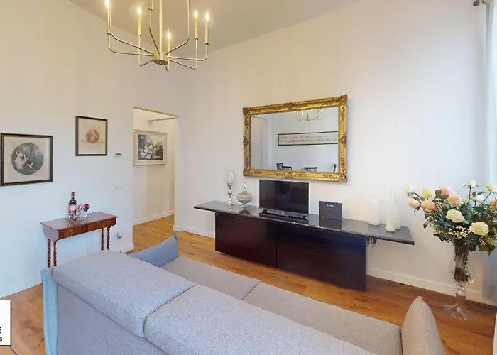 Central Rail By Sweet Homes * Florença